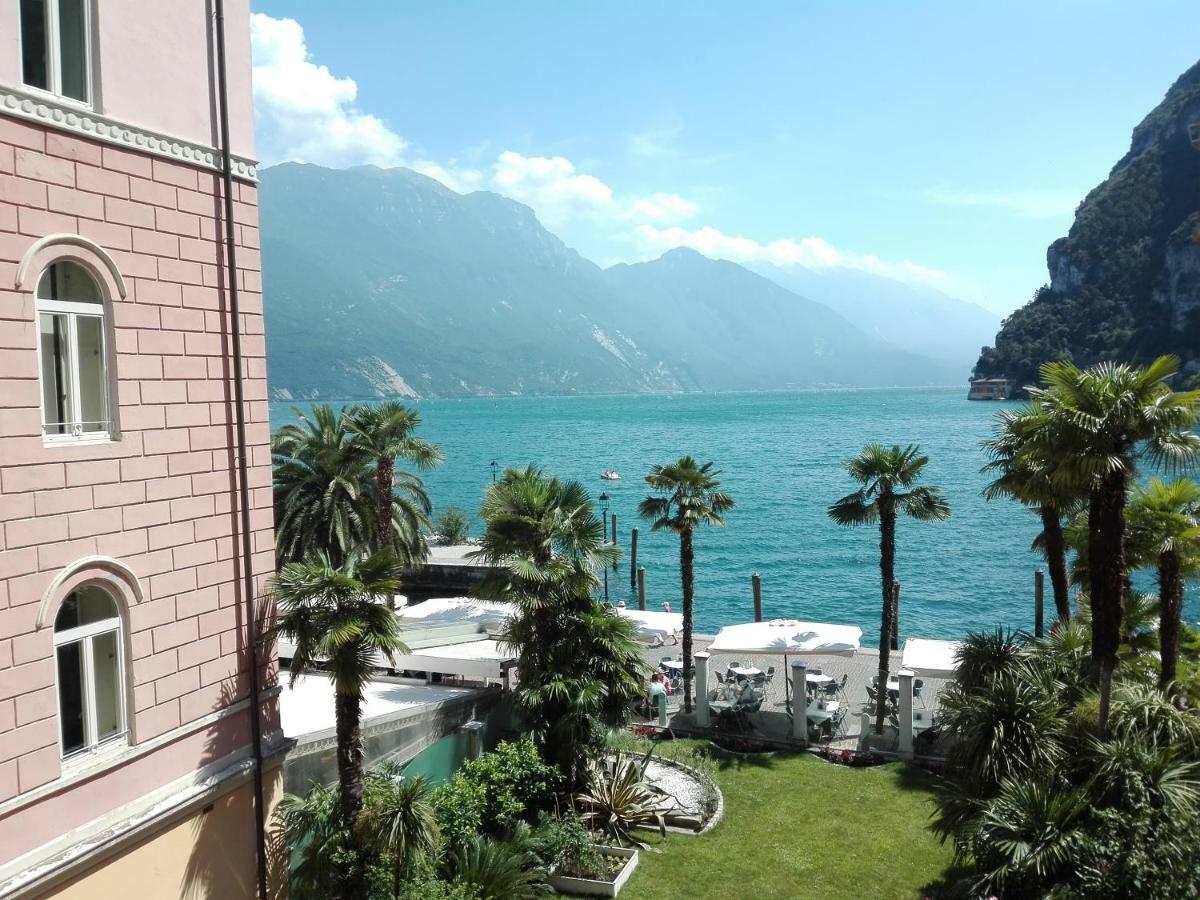 Queen Of The Lake Riva del Garda Esterno foto